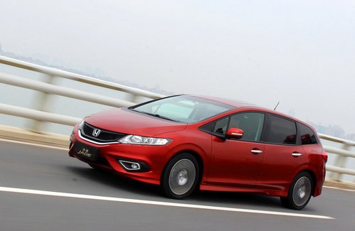 一部好車，一段精彩人生！