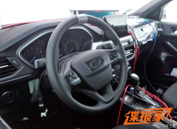 年內(nèi)上市 國(guó)產(chǎn)全新?？怂箖?nèi)飾諜照首曝