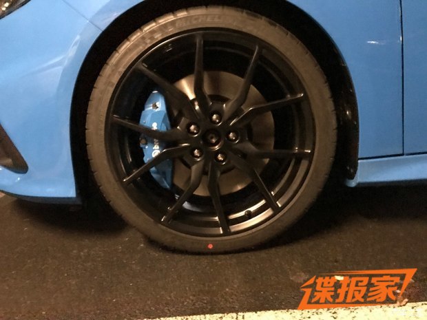 2018日內(nèi)瓦車(chē)展探館：?？怂筊S限量版