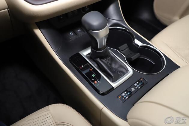 新款豐田漢蘭達(dá)售23.98-33.08萬元 外觀升級(jí)/增TSS安全套件