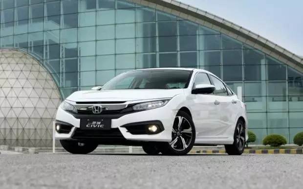 養(yǎng)眼+給力，第十代CIVIC（思域）才是年輕人標(biāo)配