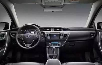 怎樣開車更省油？老司機親自來教你！