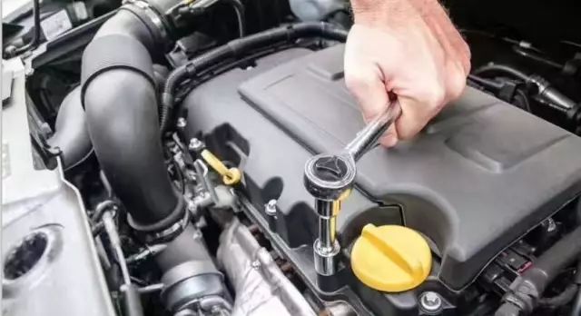 小長(zhǎng)假歸來，給愛車做次安全檢查吧！