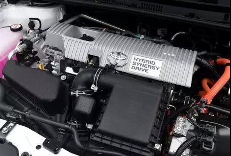 天氣轉(zhuǎn)冷，保養(yǎng)哪些零部件可以預(yù)防愛車生??？