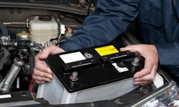 汽車電瓶壞了，可能是這幾種因素造成！