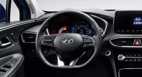 汽車(chē)打不著火？教你幾招輕松判斷是不是電瓶虧電了！