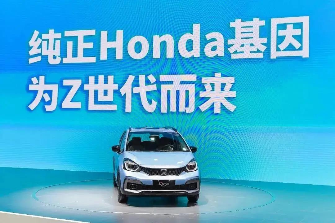 媒體視角丨“Z世代”，生活沒有入門級(jí)