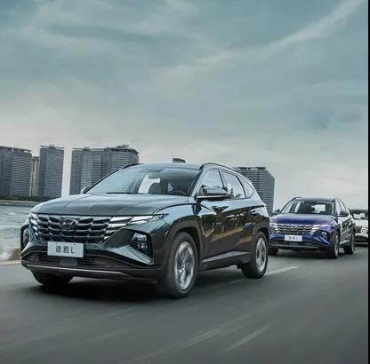 用車(chē)百科｜注意！你在用的這4個(gè)省油小技巧，其實(shí)都是在毀車(chē)