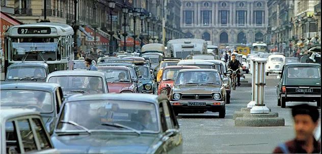 媒體說思域丨越較勁，越成功，CIVIC詮釋何為技術(shù)狂人本色