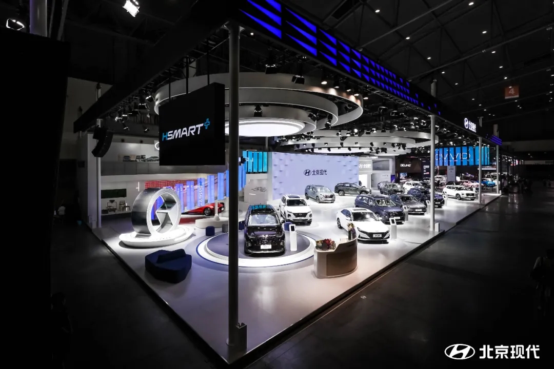 庫(kù)斯途、途勝L 混動(dòng)聯(lián)袂成都車展首發(fā)亮相，北京現(xiàn)代火力全開