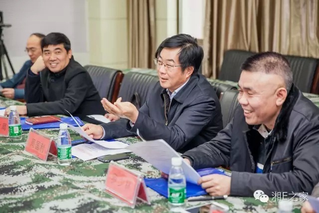 邵陽副市長(zhǎng)周國利現(xiàn)場(chǎng)調(diào)度天嬌國際汽車城項(xiàng)目建設(shè)